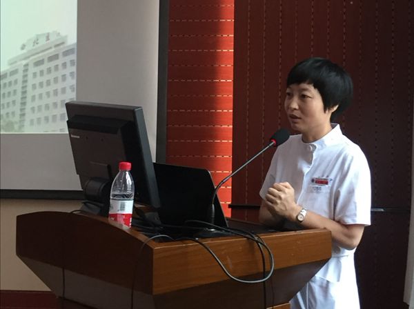 姚聪副主任致欢迎词_副本.jpg 姚聪副主任致欢迎词_副本.jpg