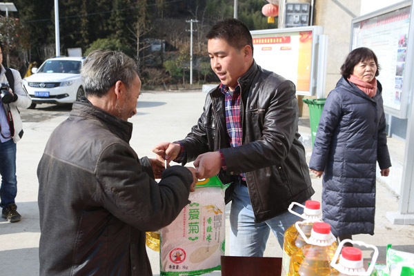 AK7R1512.JPG AK7R1512.JPG