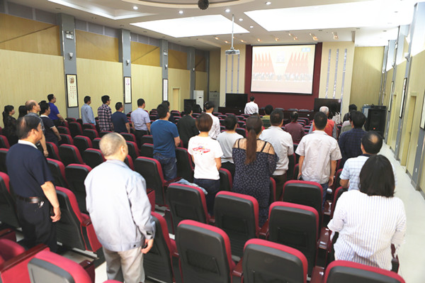 AK7R4221_副本.jpg AK7R4221_副本.jpg