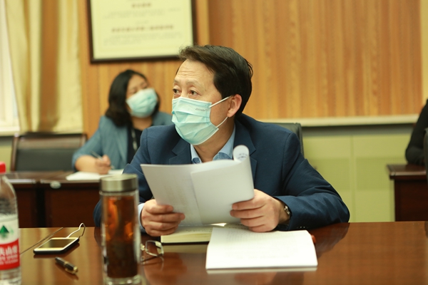 滕书记_副本.jpg 滕书记_副本.jpg