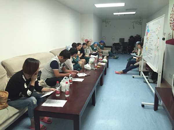 学会总结讨论 (1)_副本.jpg 学会总结讨论 (1)_副本.jpg