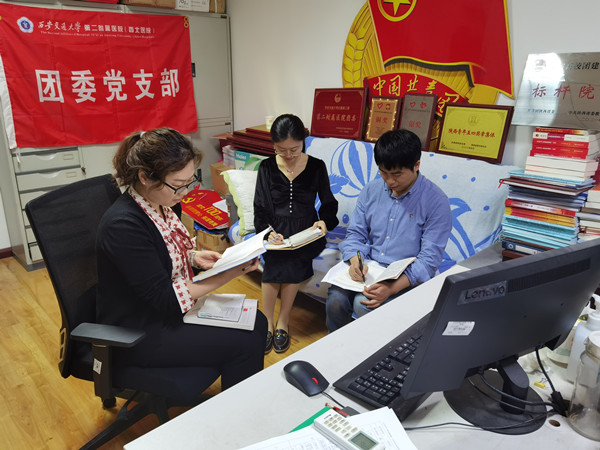 微信图片_20220426172415_副本.jpg