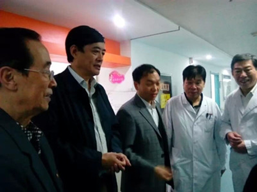 d:\我的文档\桌面\l2.jpg d:\我的文档\桌面\l2.jpg