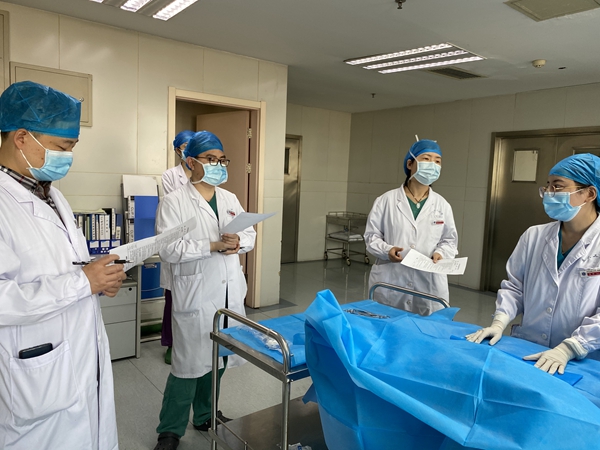 2_副本.jpg 2_副本.jpg