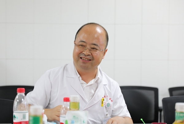 泌尿外科副主任李和程讲学科共建_副本.jpg