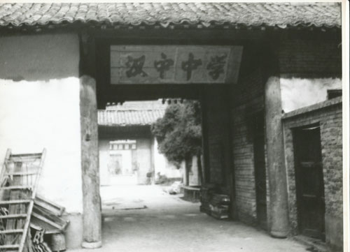 05.jpg
