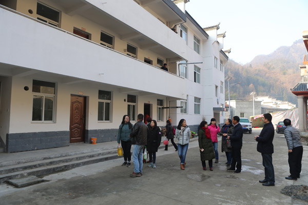 AK7R1475.JPG AK7R1475.JPG