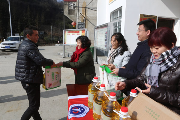 AK7R1527.JPG AK7R1527.JPG