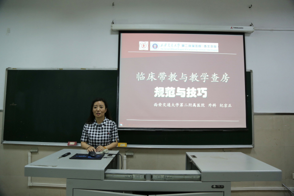 AU2A0498~1.jpg AU2A0498~1.jpg