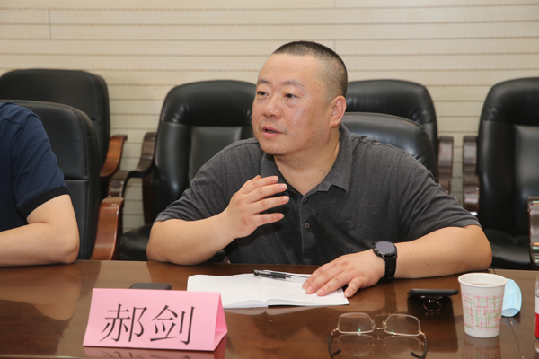 AK7R5364.JPG AK7R5364.JPG