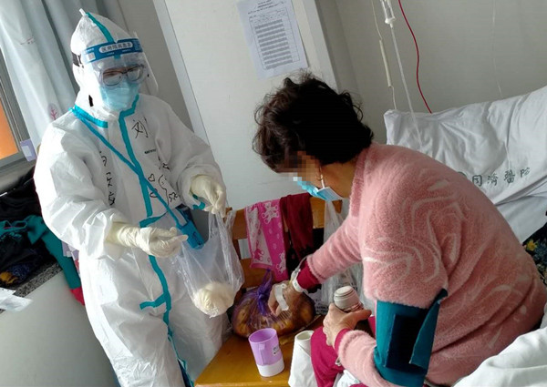 老奶奶_副本.jpg 老奶奶_副本.jpg