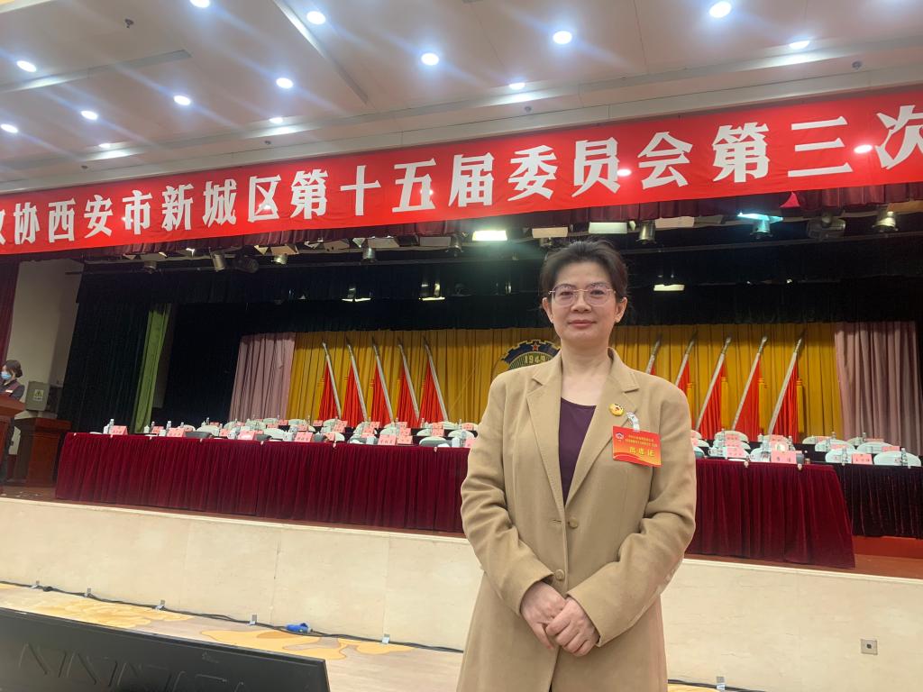 张淑群.jpg