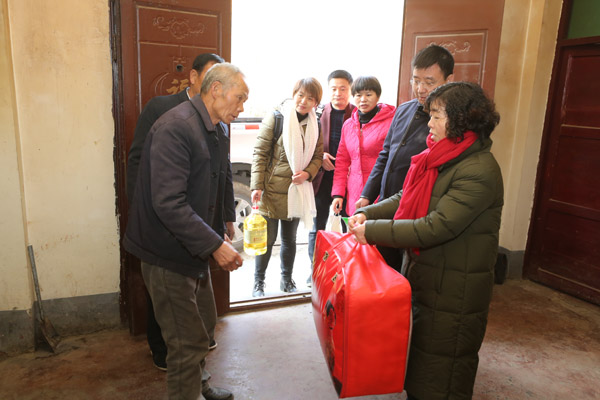 AK7R1599.JPG AK7R1599.JPG