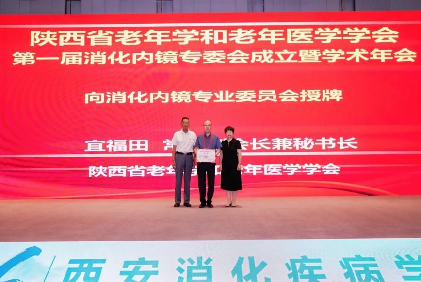 984图片1.jpg 984图片1.jpg