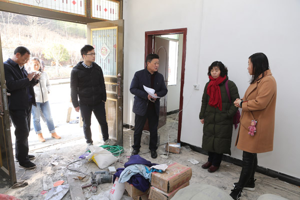 AK7R1479.JPG AK7R1479.JPG