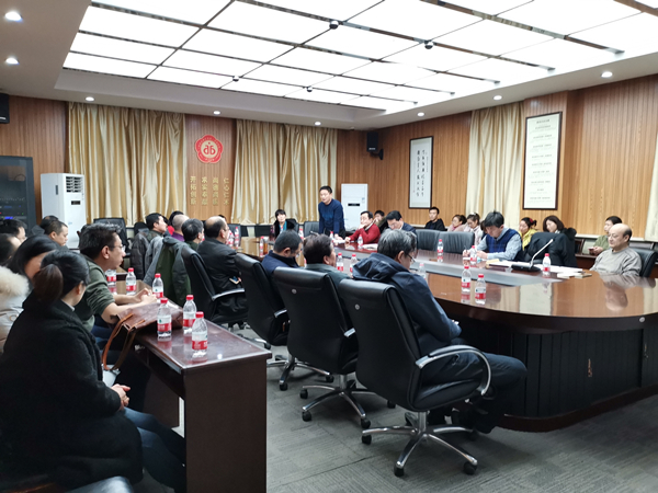 微信图片_20190118145210_副本.jpg