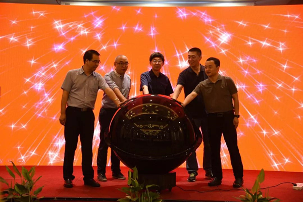 69e08bcbec86082d84c01e4c20b3e86_副本.jpg