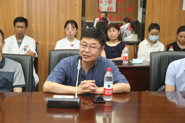 AK7R6617_副本.jpg AK7R6617_副本.jpg