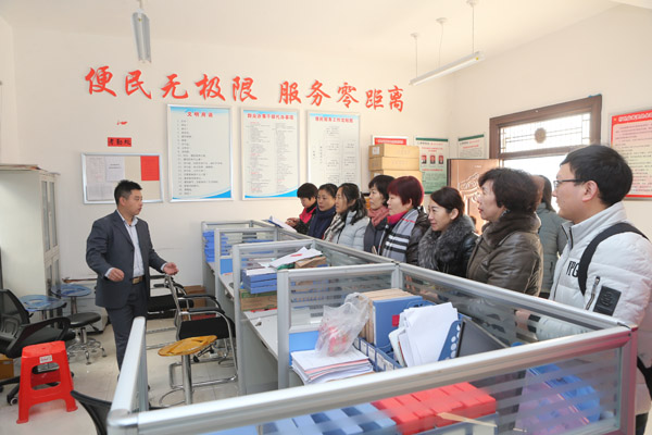 AK7R1472.JPG AK7R1472.JPG