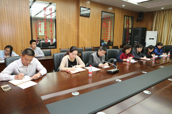 AK7R7165.JPG AK7R7165.JPG