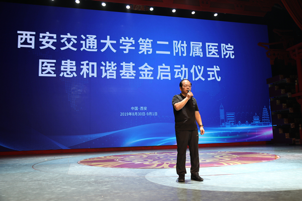 文先生_副本.jpg 文先生_副本.jpg