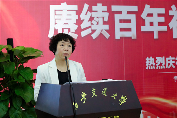 6E5A2086.jpg 6E5A2086.jpg