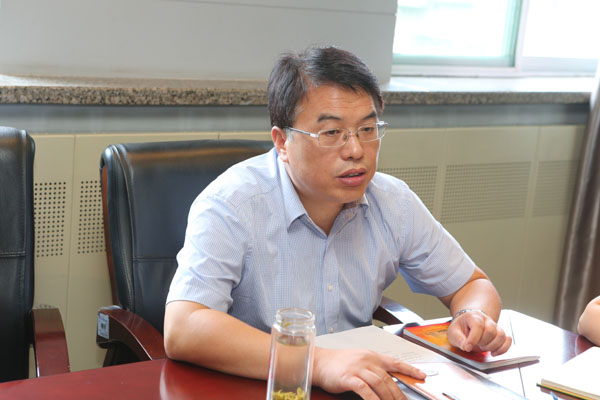 AK7R0369.JPG AK7R0369.JPG