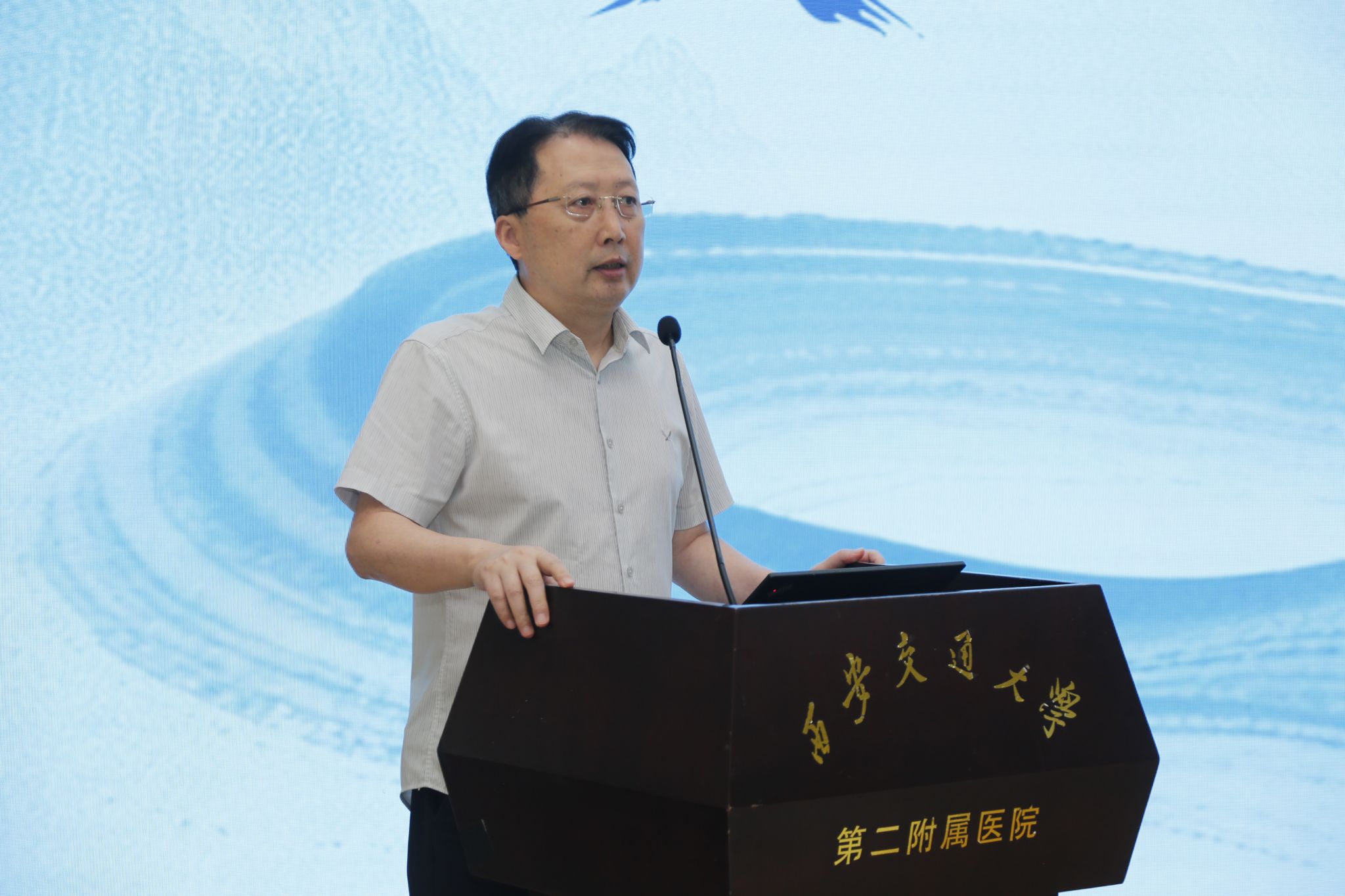 滕2.JPG