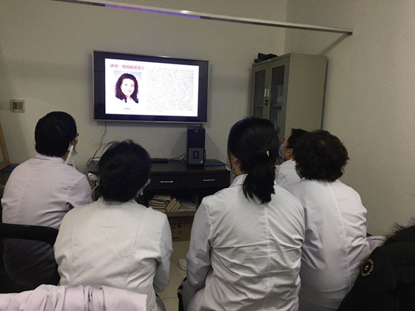 学习照片3_副本.jpg 学习照片3_副本.jpg