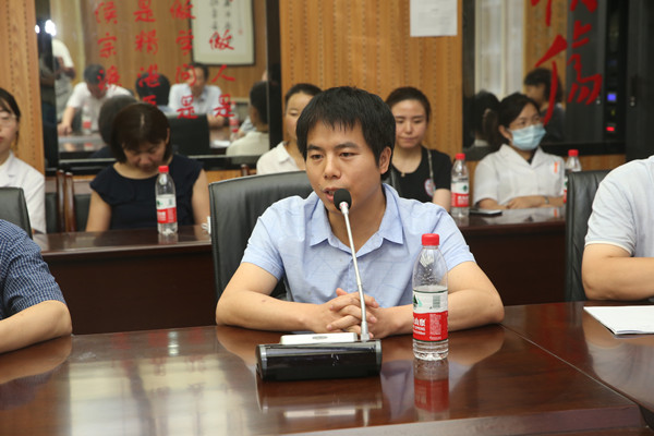 AK7R6624_副本.jpg AK7R6624_副本.jpg